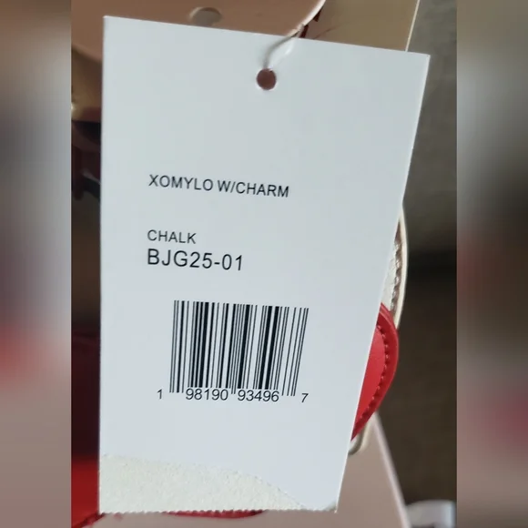 Betsey Johnson White Satchel with Red Heart Accents & Crossbody Strap - Picture 11 of 14